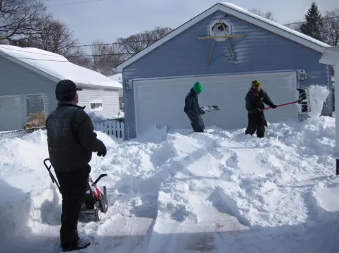 Larry's Helping Hand