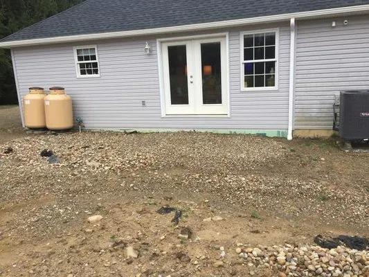 Larry's Lawn Care Logo