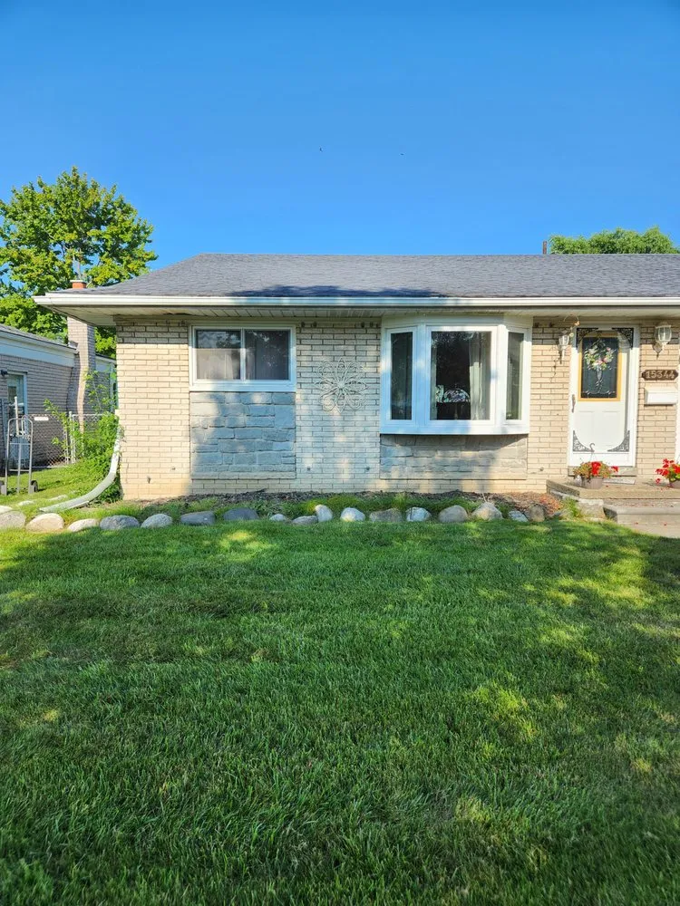 Trusted landscape design experts serving Southgate, MI - Larry's Lawn Care