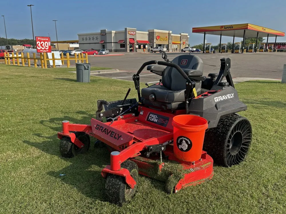 Trusted residential landscaping in Cumby, TX by Larry's Lawn Mowing Service