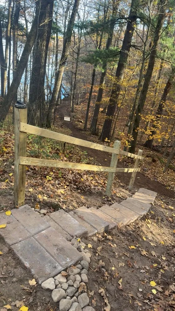Top-rated garden landscaping in New Auburn, WI by Larsen Land Service