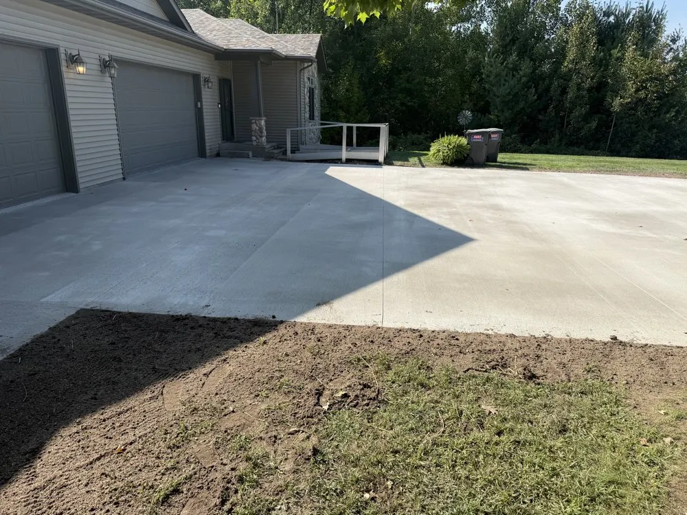 Reliable landscaping services experts serving New Auburn, WI - Larsen Land Service