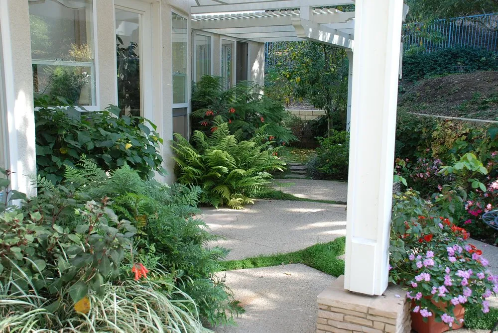 Local lawn care service in Simi Valley, CA - Larsen Landscape Construction & Design, Inc.