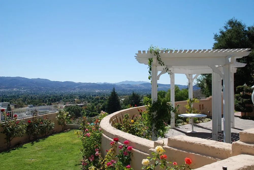 Professional lawn care service in Simi Valley, CA - Larsen Landscape Construction & Design, Inc.