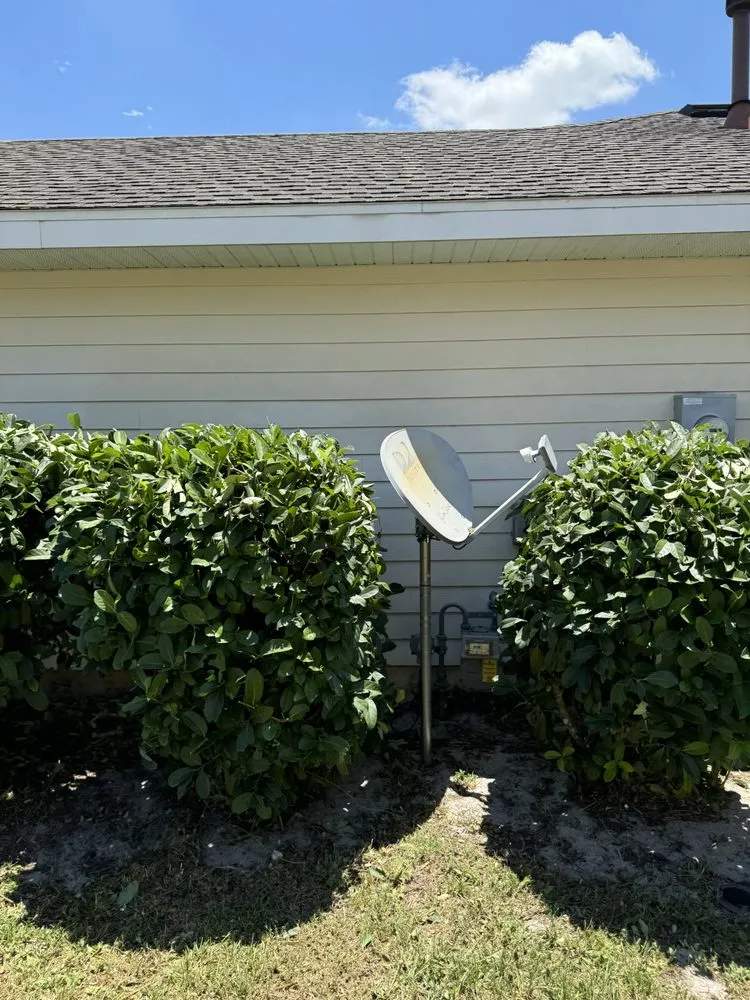 Trusted lawn mowing service with custom design in Gainesville, FL by Larsen Landscaping and Consulting