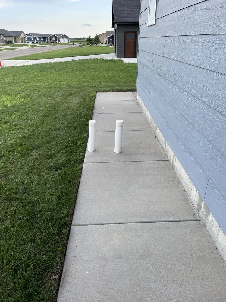 Top-rated landscape installation for homes in Huron, SD by Larsen Lawn Care