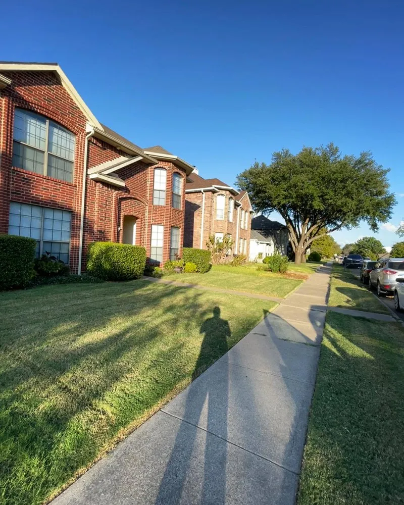 Affordable residential landscaping in Heartland, TX by Las Brisas Lawn Service