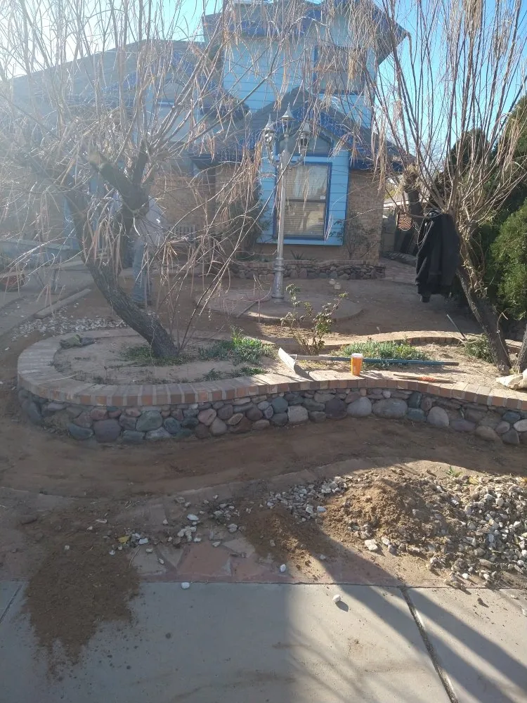 Affordable lawn mowing service in El Paso, TX - Las Liebres Concrete & Landscaping