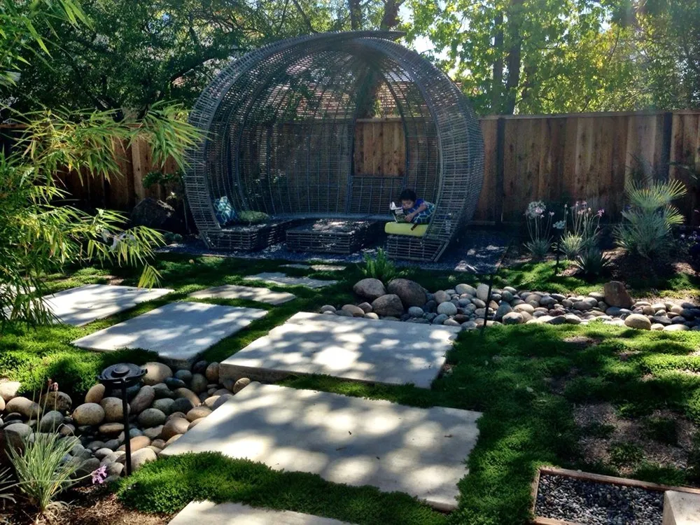 Custom lawn care service in Los Altos, CA - Las Palmas Design