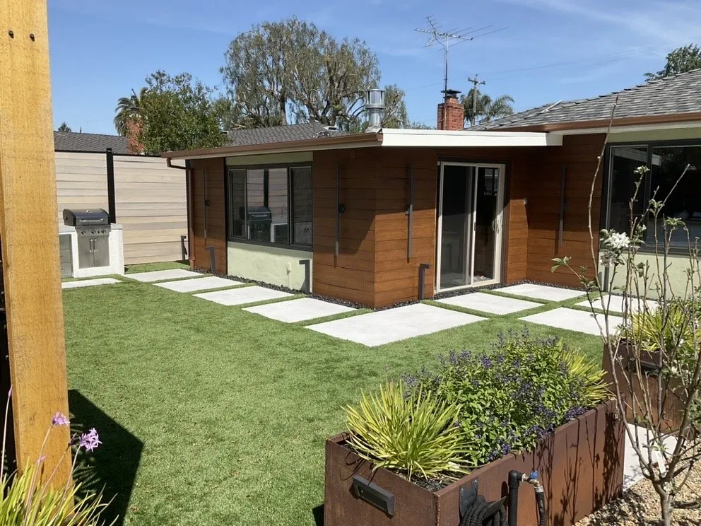 Local lawn mowing service experts serving Livermore, CA - Las Palmas Landscape Services