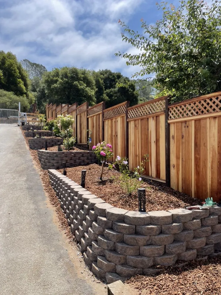 Expert outdoor landscaping for homes in Watsonville, CA by Las Palmas Landscape