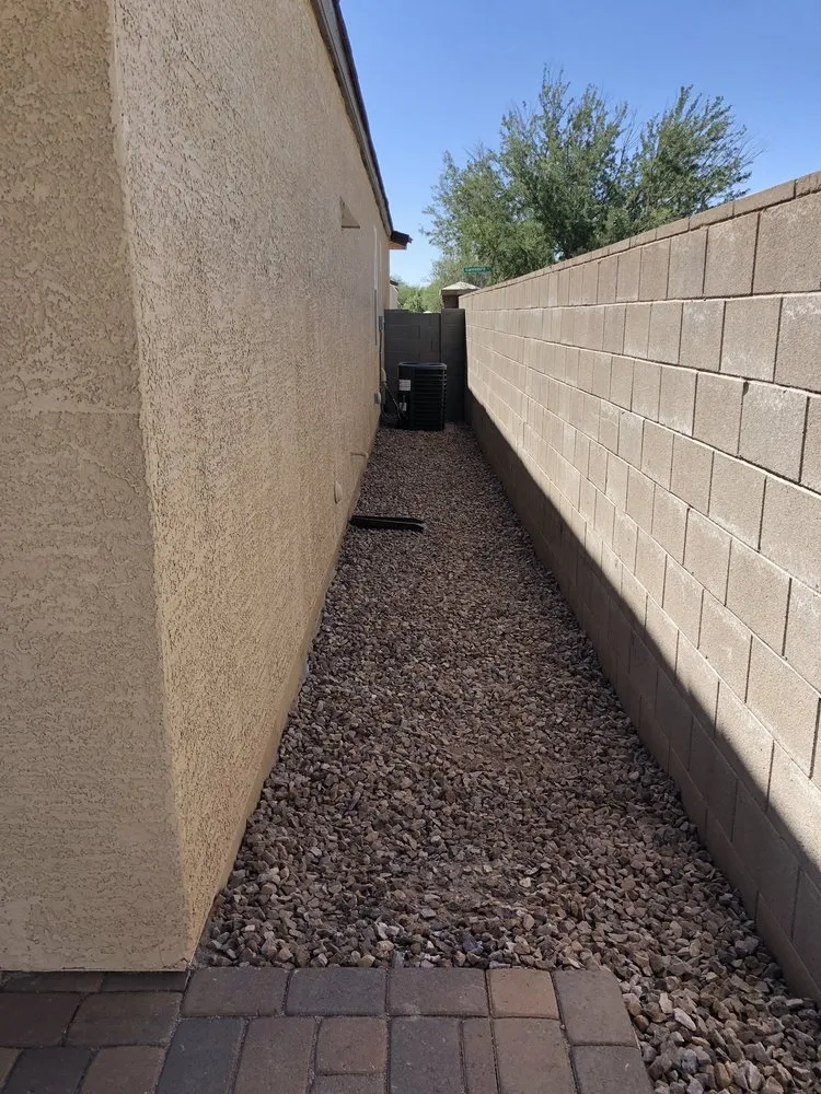 Affordable yard maintenance for residential properties in San Tan Valley, AZ by Las Perlas Landscaping