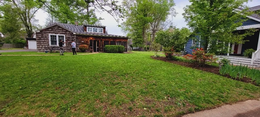 Top-rated residential landscaping in Saint Louis, MO - Las Rosas Services