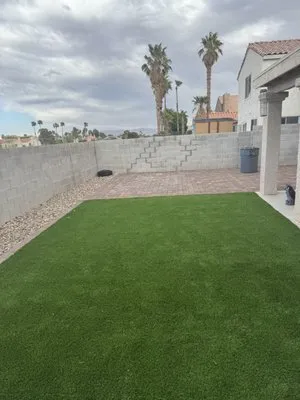Las Vegas Lawn Services Logo