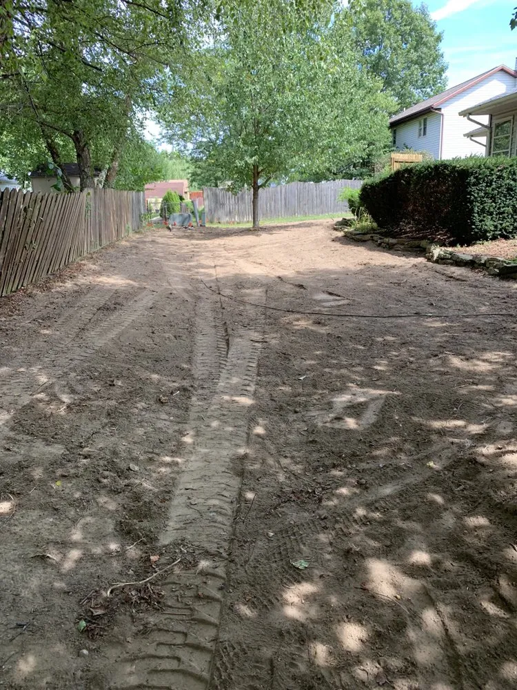 Top-rated landscaping services for beautiful yards in Frankfort, IN by Laser Edge Turf & Excavation