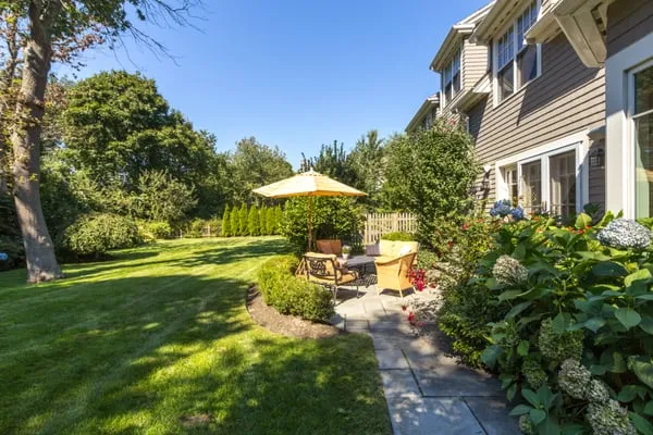 Lassana's Landscaping Inc