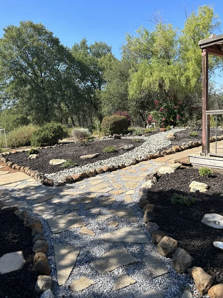 Local yard maintenance experts serving Anderson, CA - Lassen Design Scape