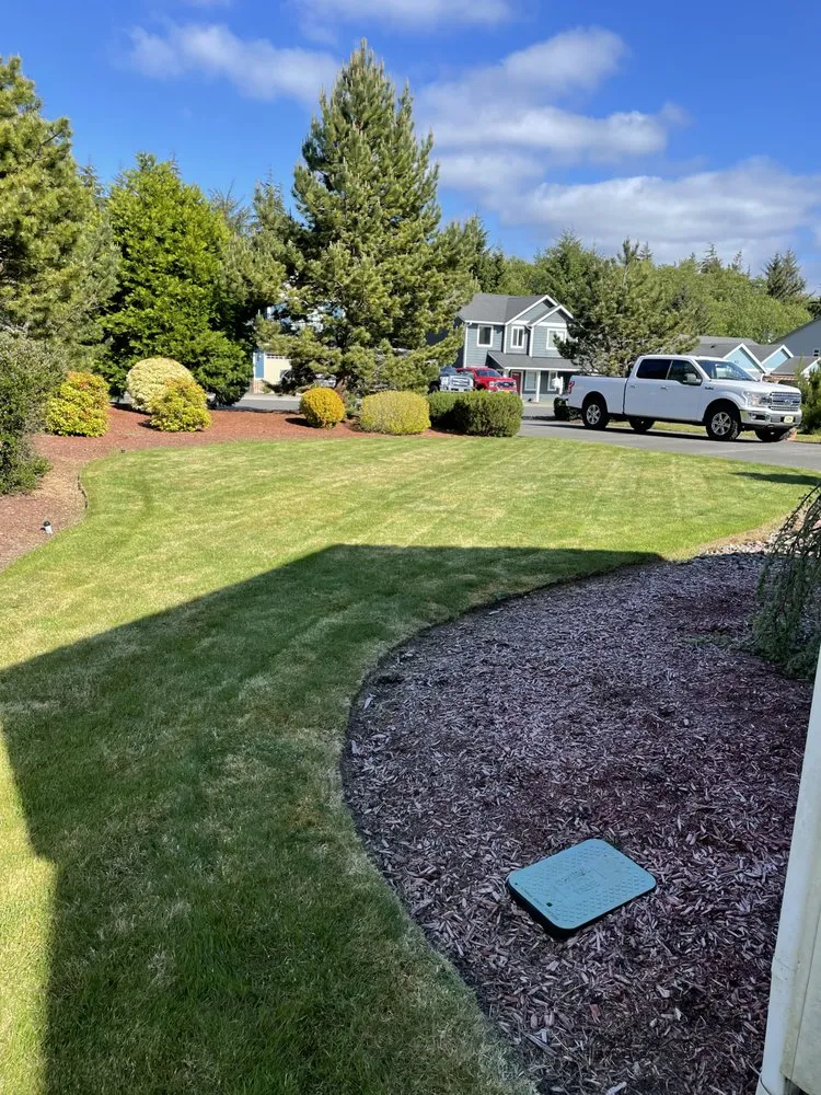 Trusted garden landscaping experts serving Warrenton, OR - Lasting Affordable Lawn Care