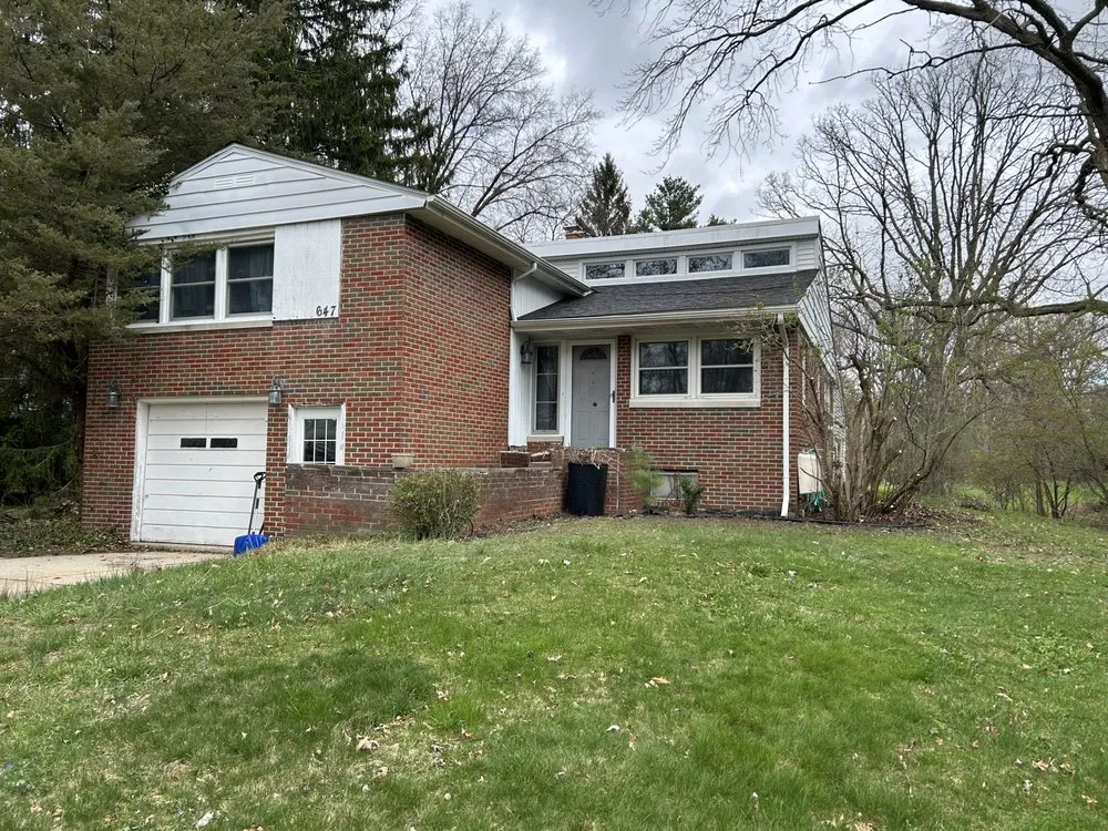 Professional lawn care service experts serving Port Huron, MI - Latimer Lawn Service