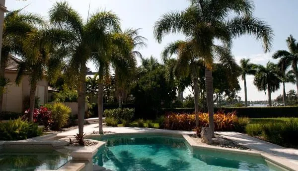 Custom lawn mowing service in Naples, FL by Latitude 26 Lawn and Garden