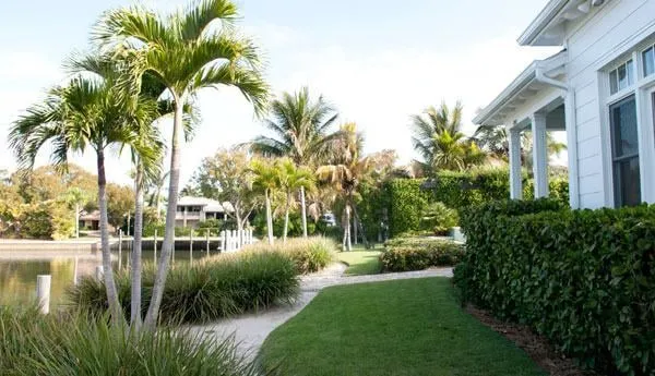Top-rated garden landscaping in Naples, FL - Latitude 26 Lawn and Garden