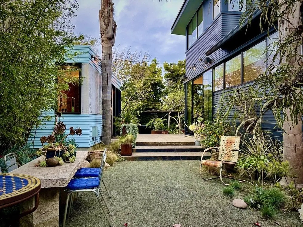 Professional lawn care service with custom design in Berkeley, CA by Latitude 37° Landscape + Design