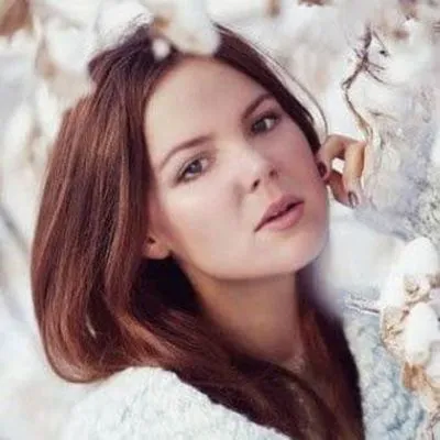 Laura Vargas Charlady