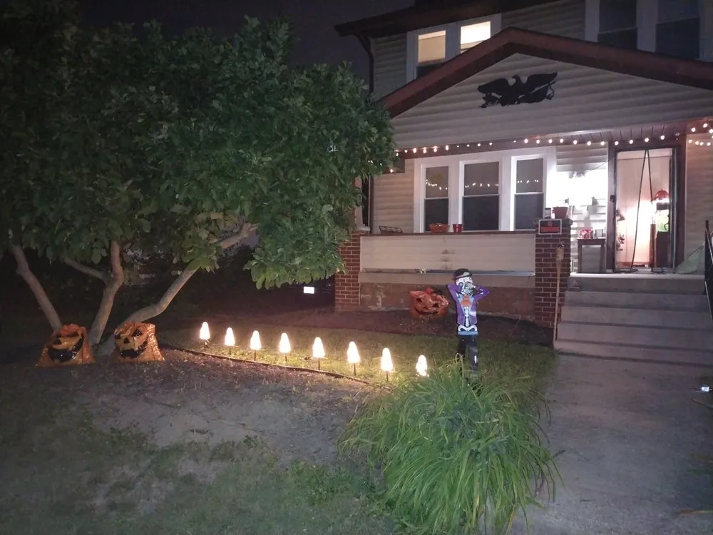 Local landscaping services experts serving Columbus, OH - Laura's Commercial and Residential services