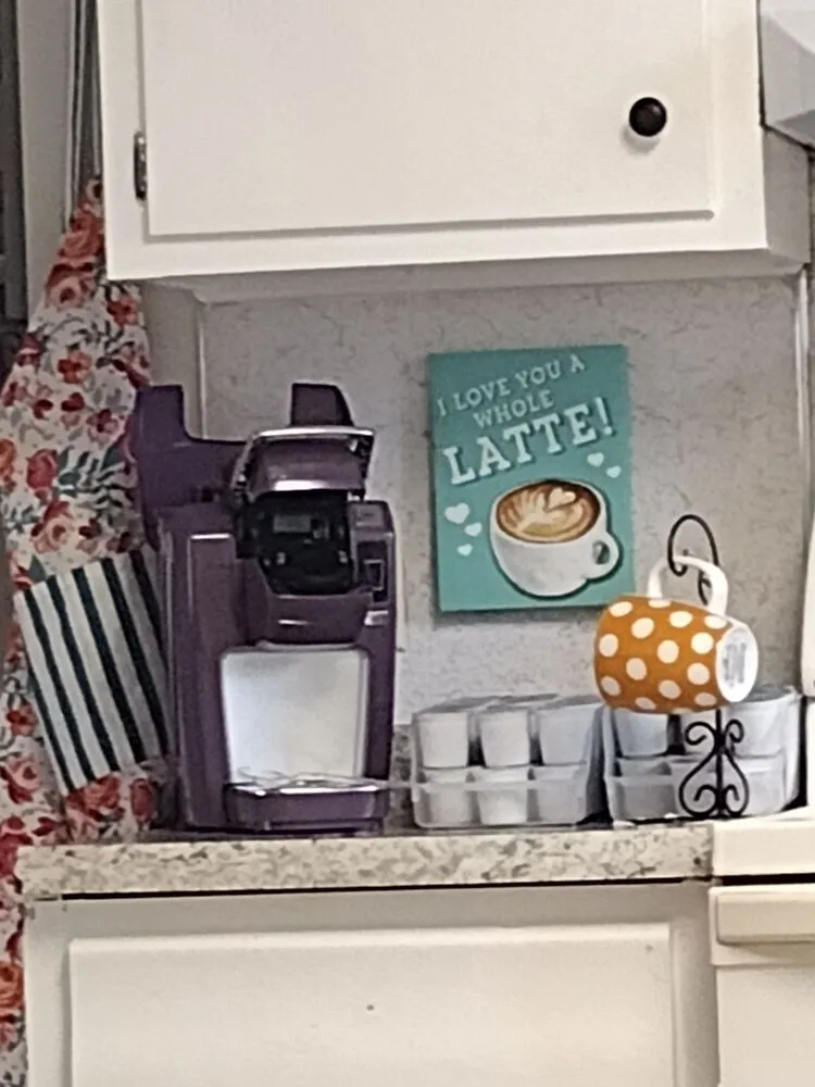 Expert garden landscaping experts serving Columbus, OH - Laura's Commercial and Residential services