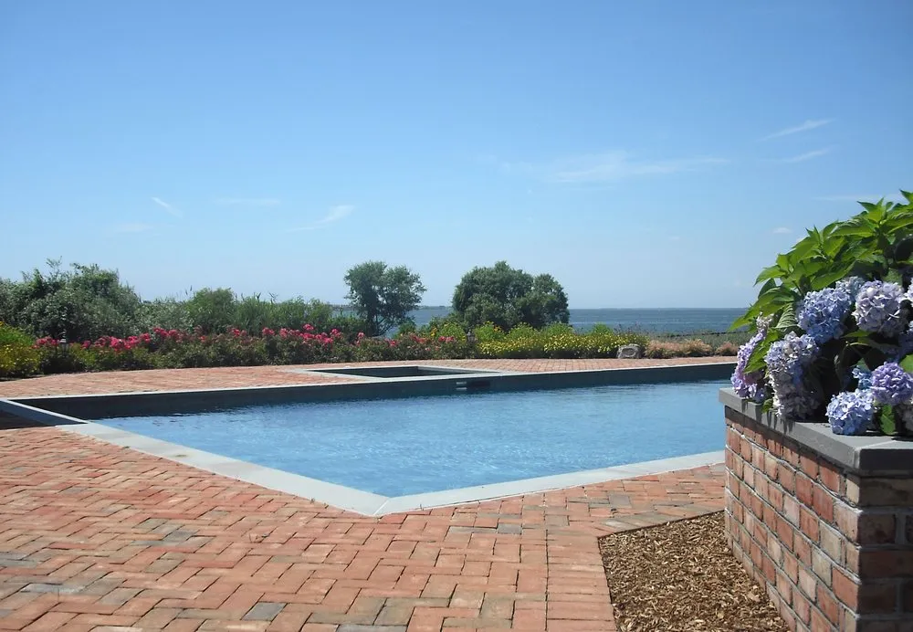 Custom yard maintenance in Huntington, NY by Laurel Group