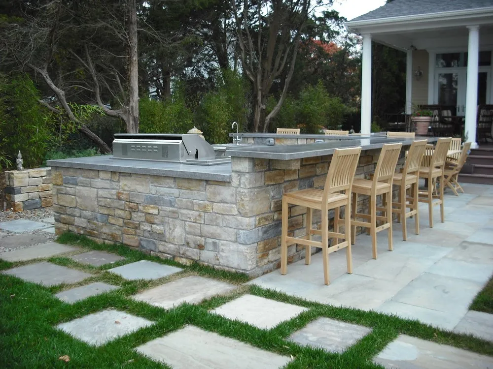 Affordable landscape design in Huntington, NY by Laurel Group
