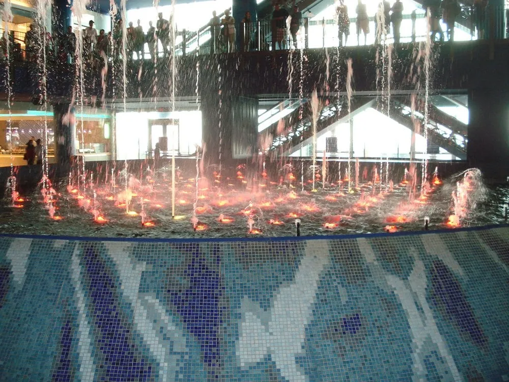 Affordable residential landscaping for year-round maintenance across Tampa, FL - Laurel's Oaks Plants & Tree Farm