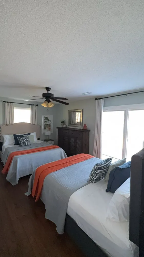 Local residential landscaping in Tuscumbia, AL by Lauren M K Cleaning