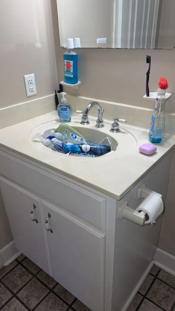 Affordable residential landscaping in Tuscumbia, AL by Lauren M K Cleaning