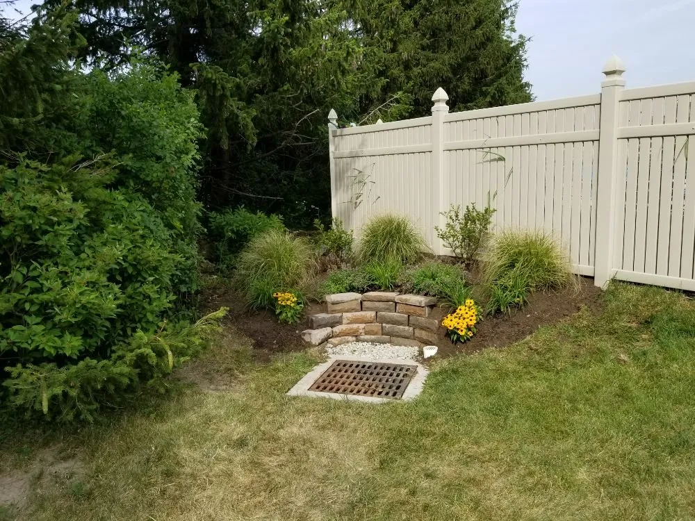 Reliable lawn mowing service in Clarence, NY - Lauren's Pro Landscapes