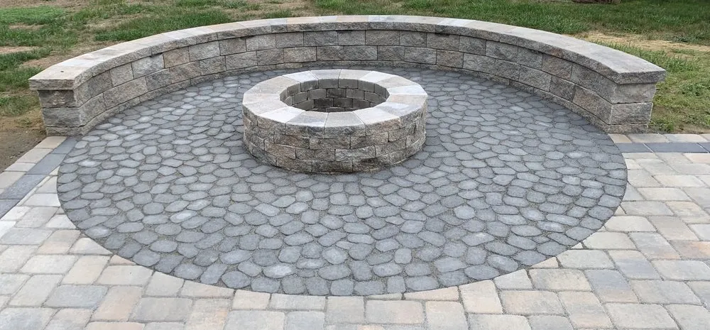 Trusted outdoor landscaping experts serving Manalapan, NJ - Lauro Landscaping