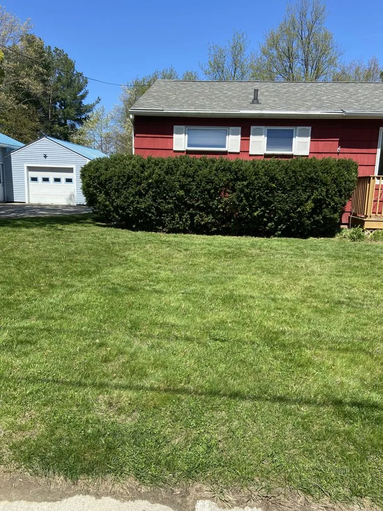 Trusted yard cleanup service for year-round maintenance in Colchester, VT by Lavalley Landscaping