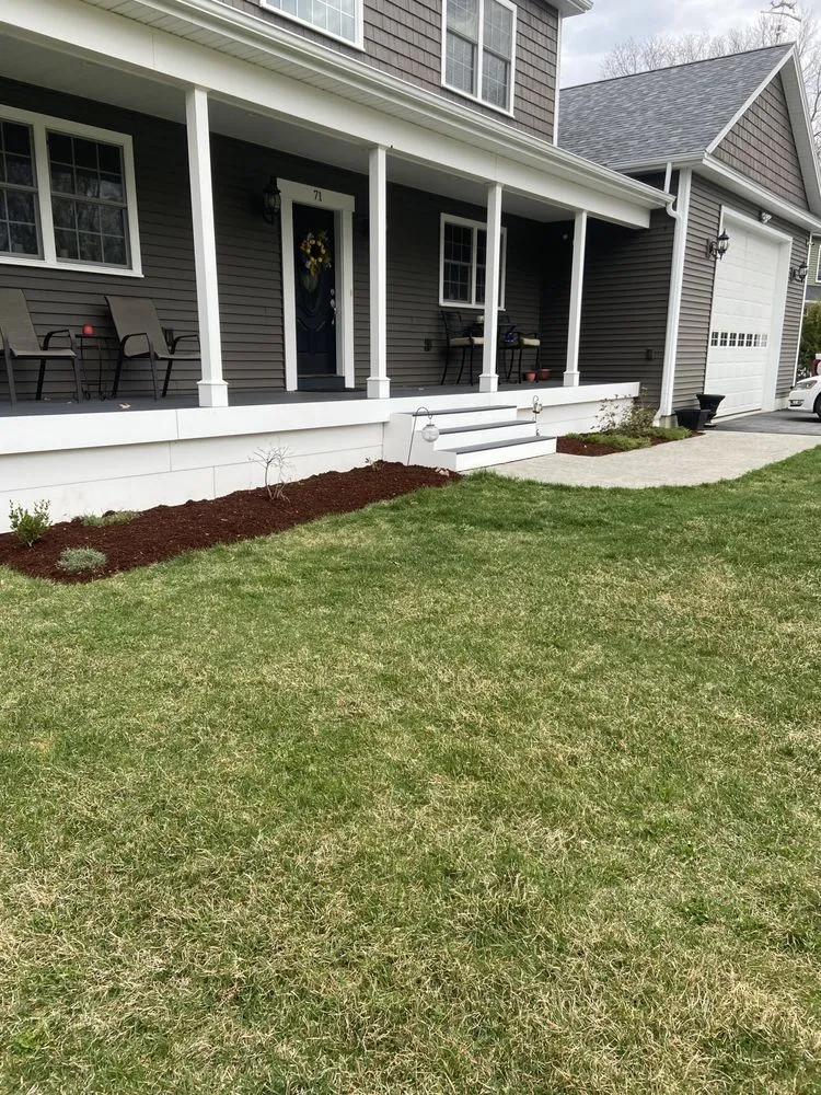 Top-rated yard cleanup service in Colchester, VT - Lavalley Landscaping