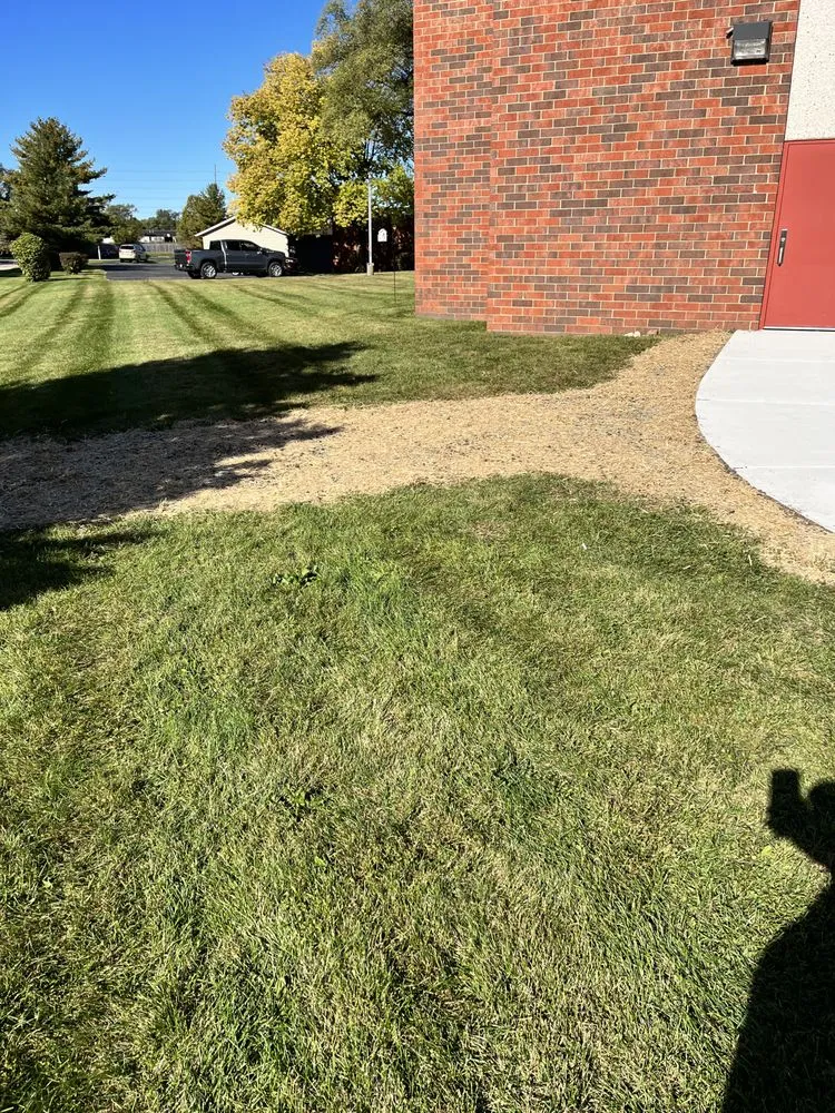Top-rated lawn care service for homes across Beloit, WI - Lavariega's Landscaping