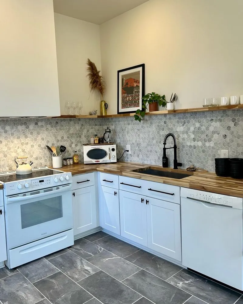 Reliable residential landscaping for beautiful yards across Mauldin, SC - Lavender Home Services