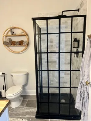 Lavender Home Services Logo