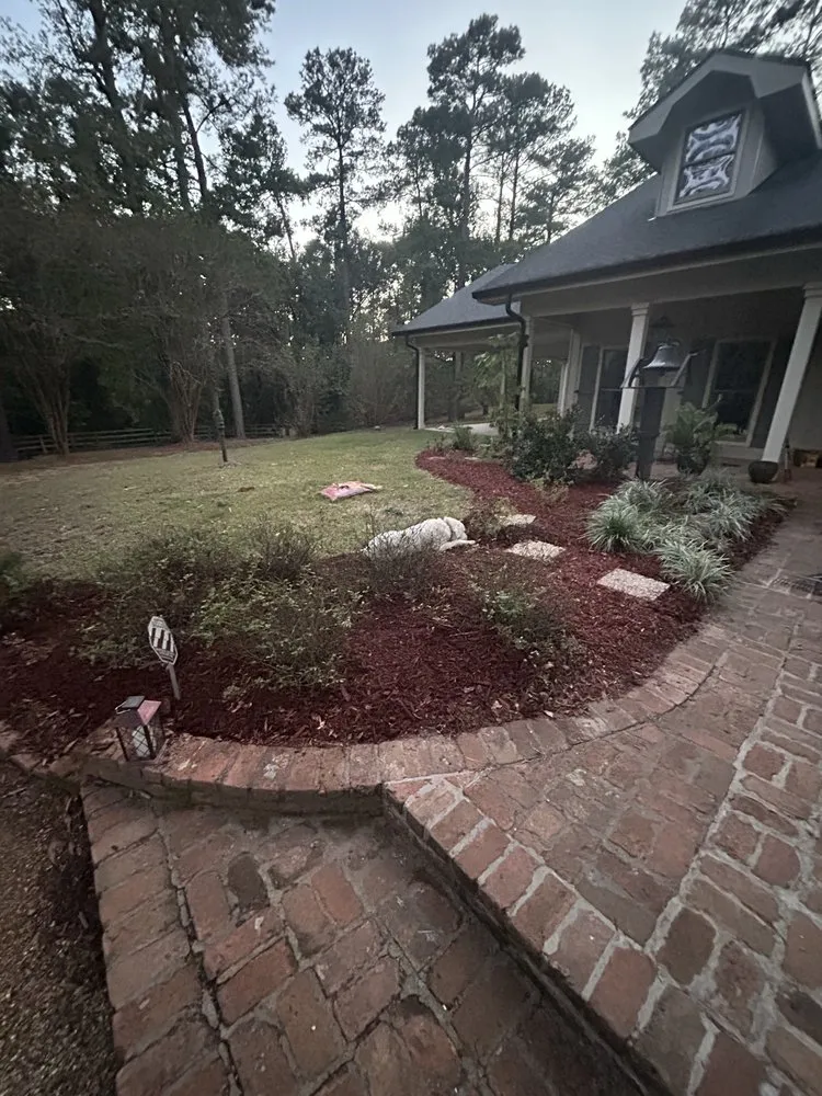 Trusted outdoor landscaping experts serving Alexandria, LA - Lavespere Landscaping