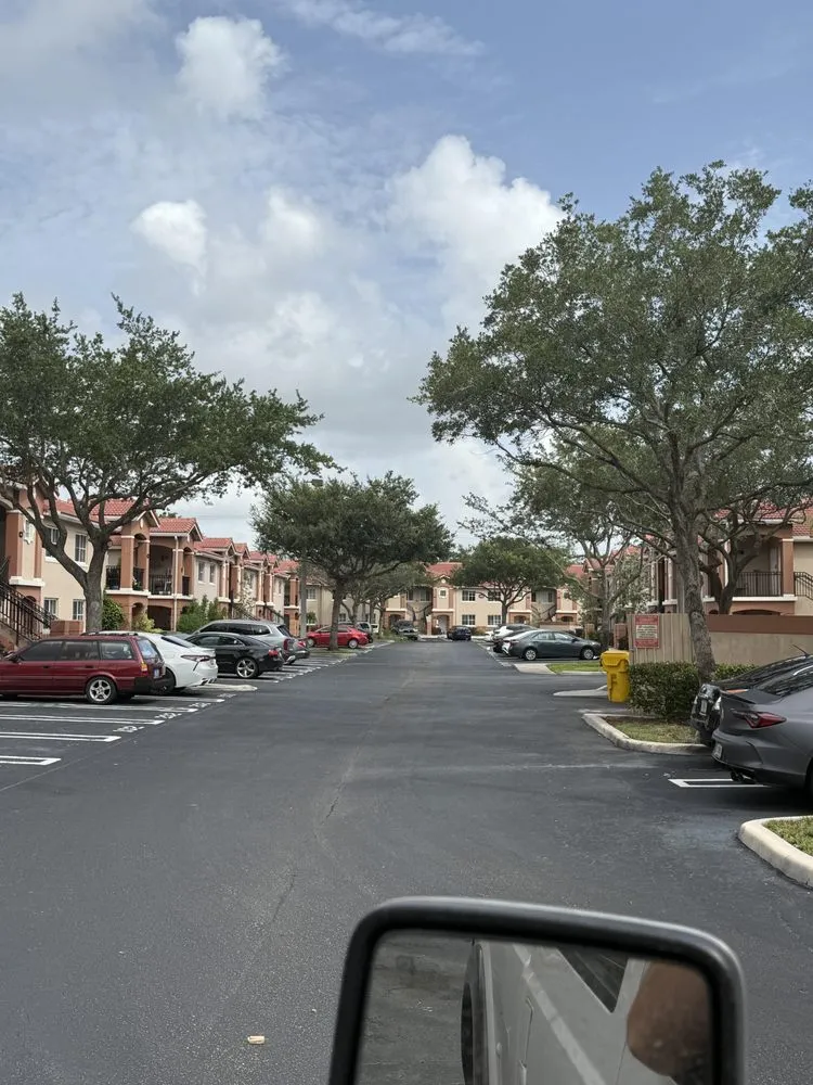 Professional lawn mowing service in Lake Worth, FL by Lavinscape Trees & Landscaping