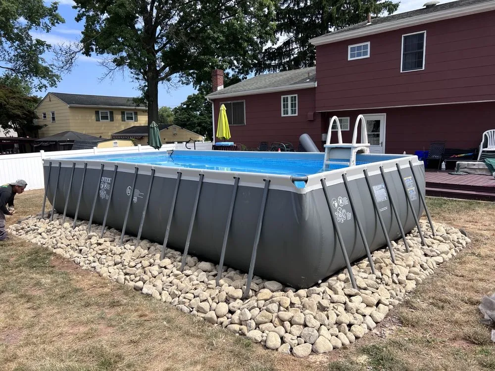 Local lawn care service in Howell Township, NJ by Lavish Gardens NJ