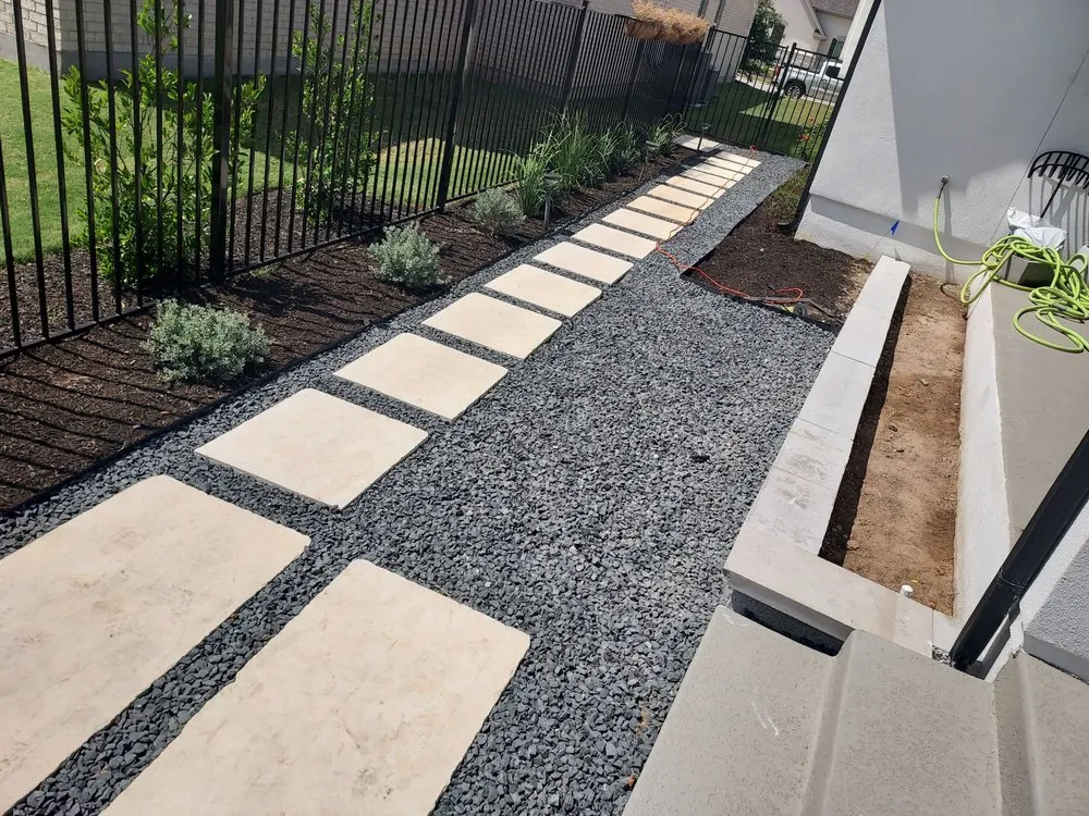 Top-rated landscape installation in Maxwell, TX by Lavish Landscapers