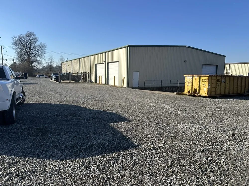 Custom yard maintenance in Little rock, AR - Lawhon Solutions