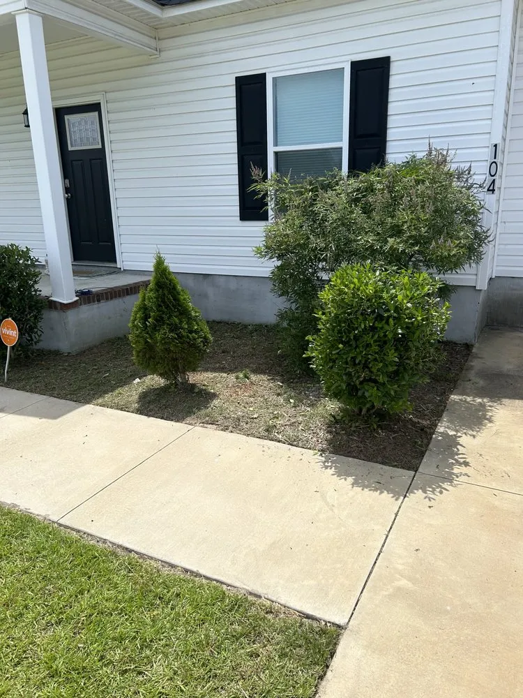 Professional lawn mowing service near you across Richlands, NC - Lawn & Debris Pros