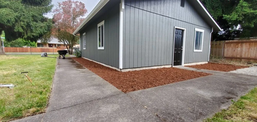 Custom garden landscaping in Centralia, WA - Lawn & Order