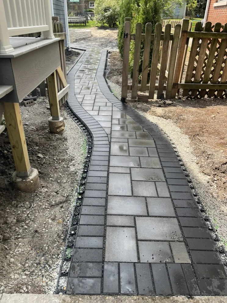 Local residential landscaping in Round Lake Park, IL by Lawn & Order Hardscaping