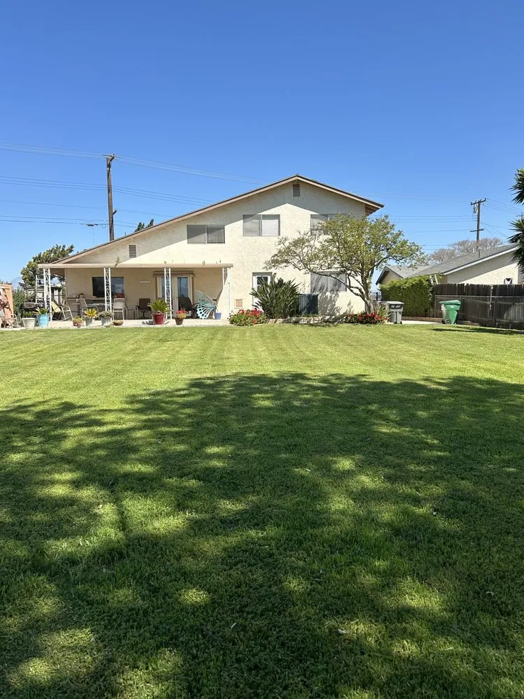 Reliable lawn care service in Corona, CA - Lawn & Order Lawncare/Exterior Services